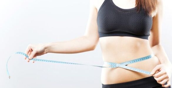 Tour de taille avec une bonne nutrition pour perdre du poids.